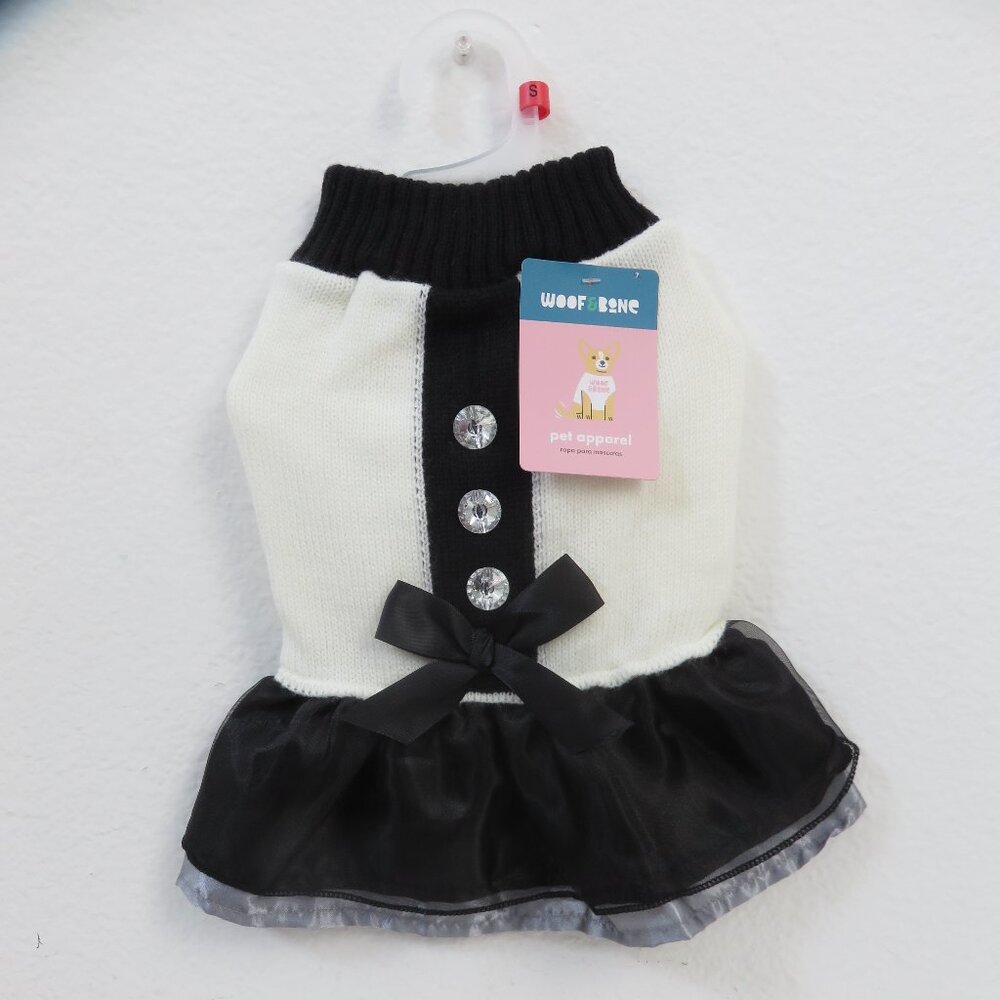 (#117) Woof & Bone Pet Apparel Dog Dress Black n white
